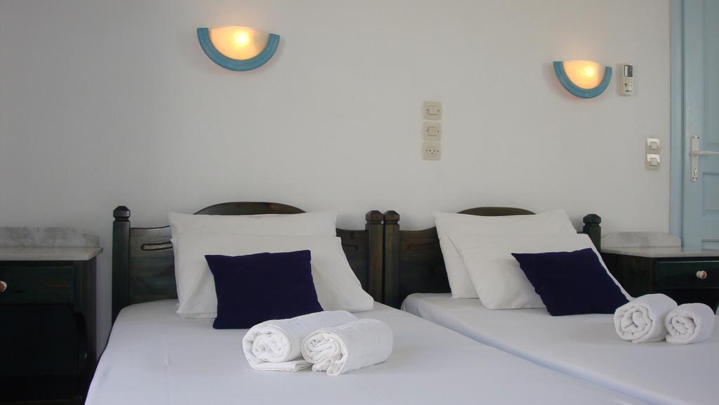 Blue & Sea Studios Apartments Drios Exterior photo