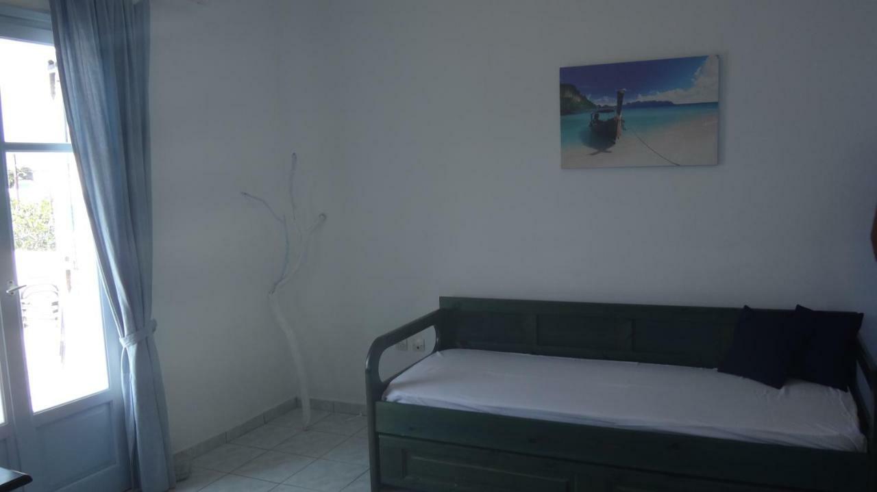 Blue & Sea Studios Apartments Drios Exterior photo